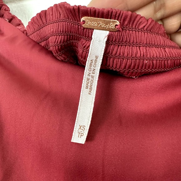 Free People Ruched Balloon Sleeve Blouse in Rose Pink Size XS - Picture 3 of 5